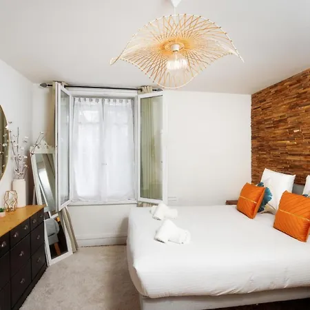 Apartamento Le Cocon De La Cité - Parking Au Pied De La Cité