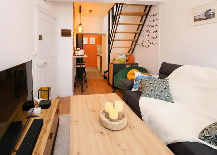 Le Cocon De La Cite - Parking Au Pied De La Cite